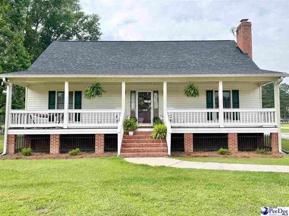 100 Hialeah Ln, Cheraw, SC 29520