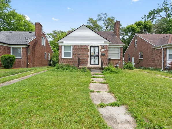 15722 Stout St, Detroit, MI 48223