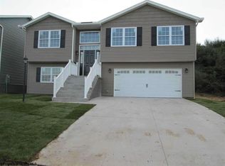 37 Ashbury Ln, Fairmont, WV 26554