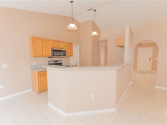 4th image of 1803 Hudson Dr