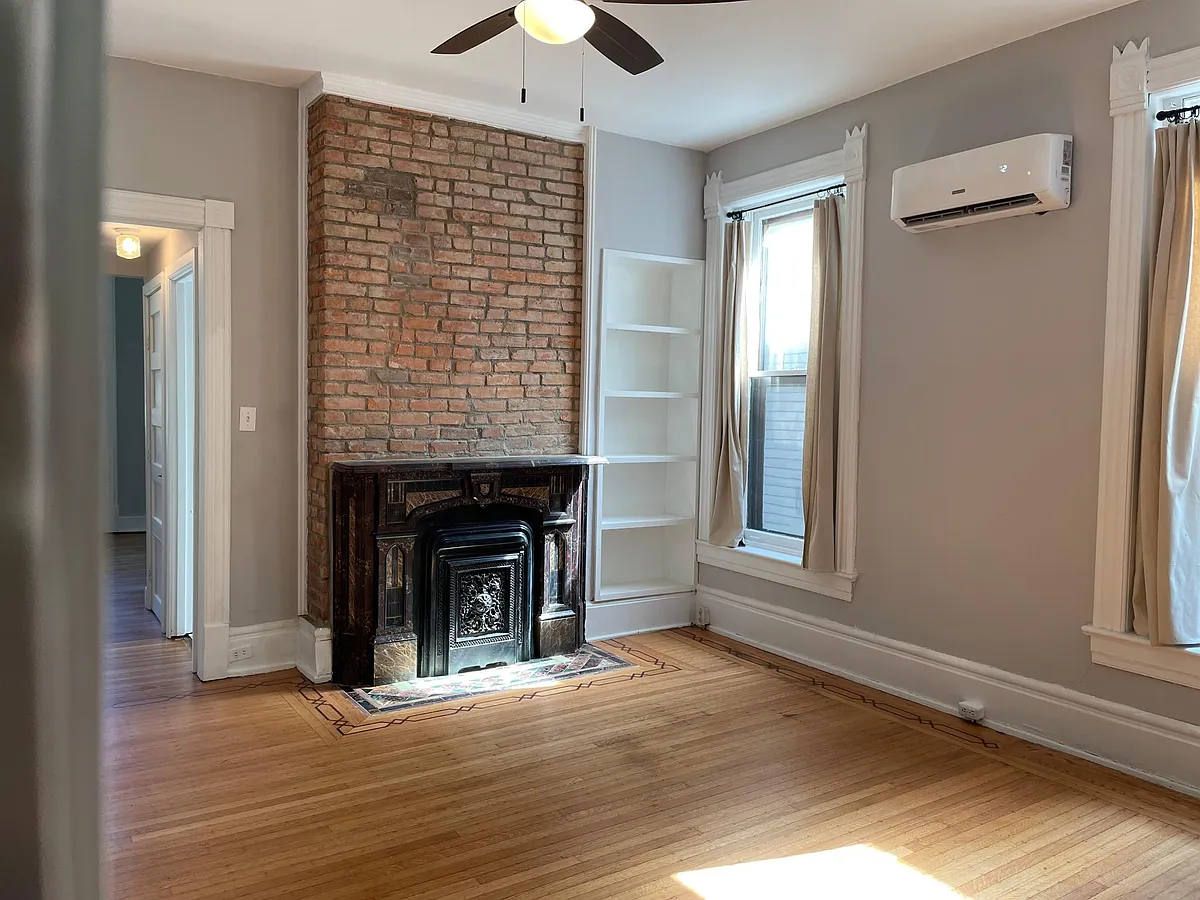 Building Photo - 1436 Hepburn Ave #1