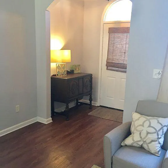 8143 Blue Lagoon Dr — Photo 2