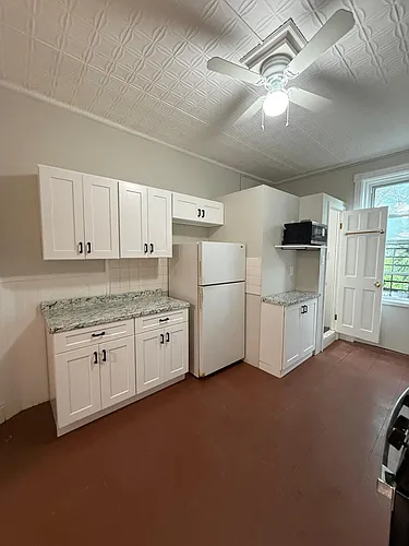 101 Sussex St #3R Photo 1