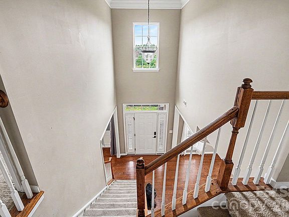 4th image of 16121 Grassy Creek Dr