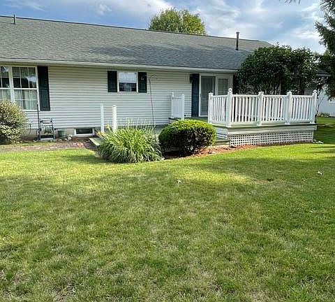 5th image of 530 Sunset Dr