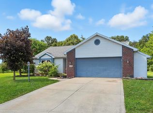 814 Baer Pass, Garrett, IN 46738