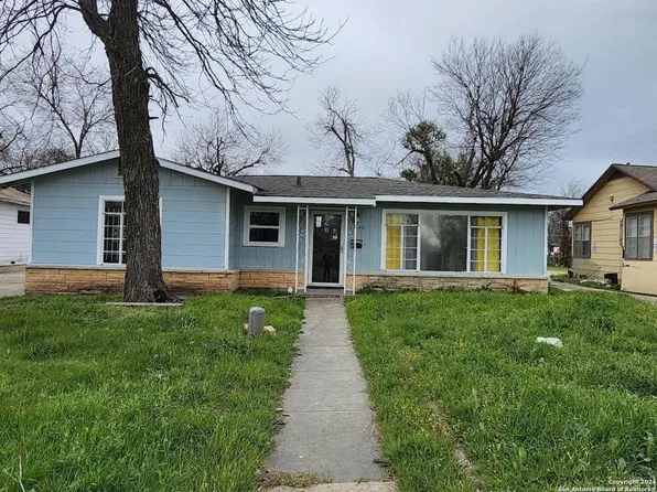 2540 W WOODLAWN AVE, San Antonio, TX 78228