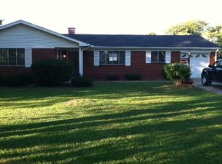 2738 17th St, Columbus, IN 47201