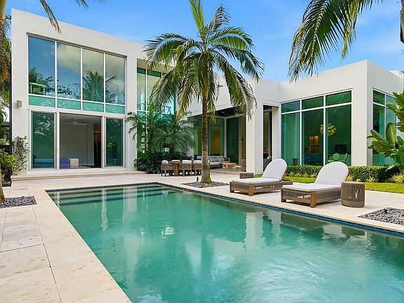 2nd image of 125 Churchill Road