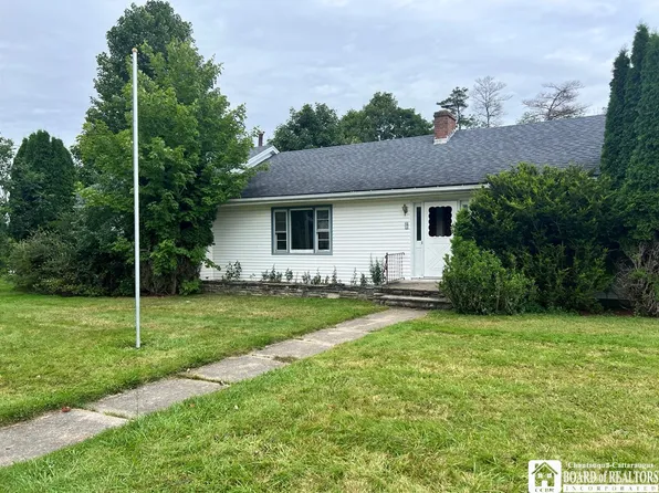76 South St, Belmont, NY 14813