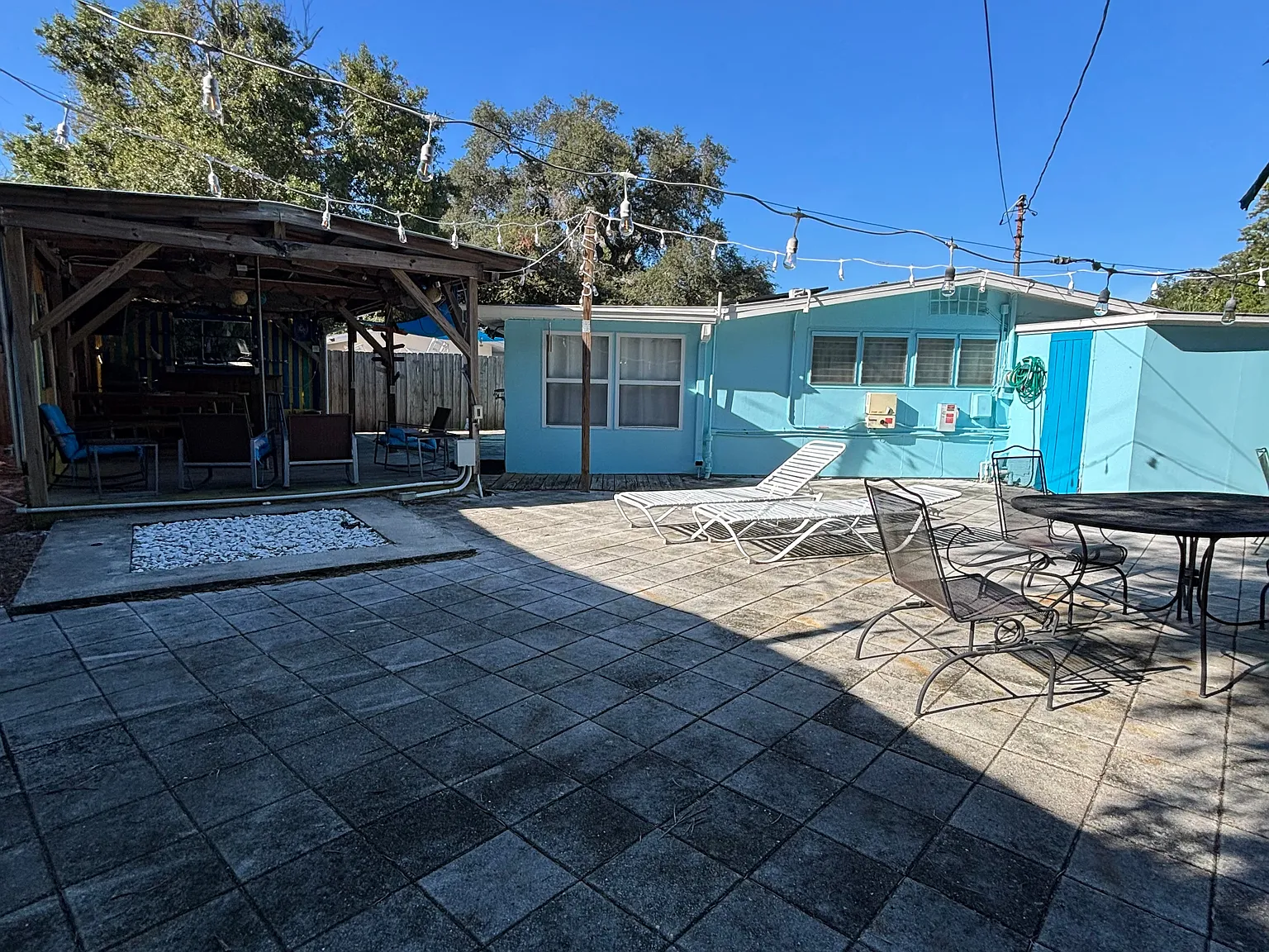 962 Brookwood Court South — Photo 3
