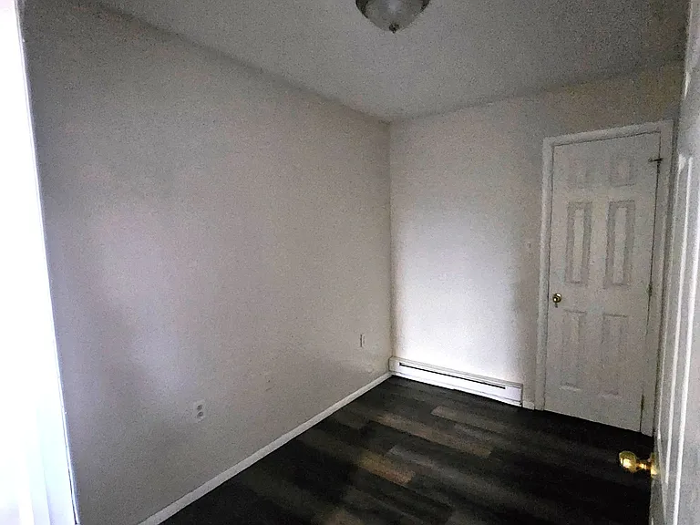 735 Main St #3 — Photo 4