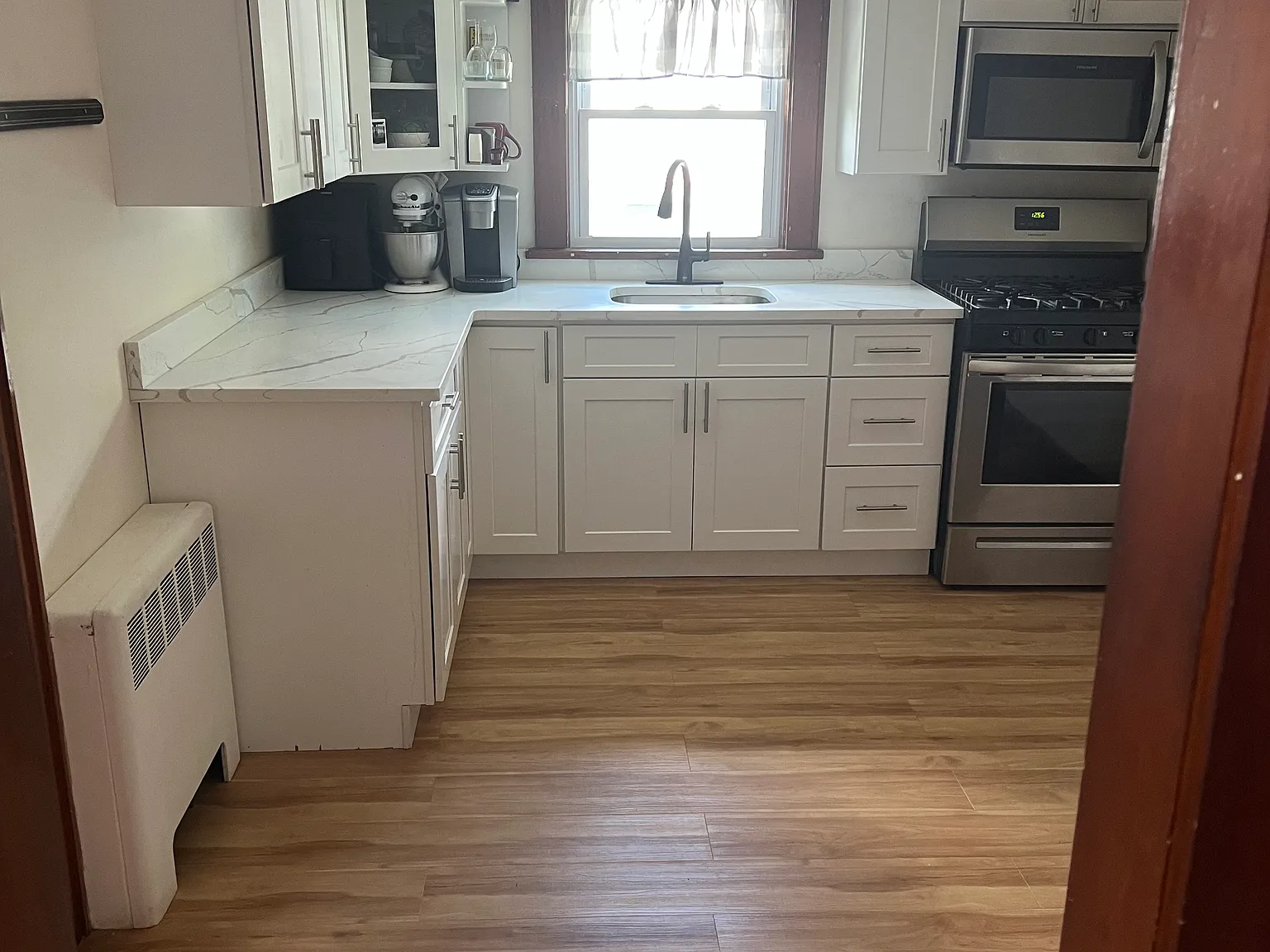 1 bed, 600 sqft, $2,150 — Photo 2