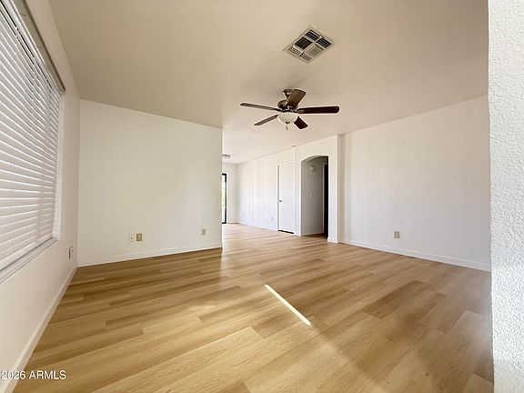 5th image of 4837 N 87th Avenue