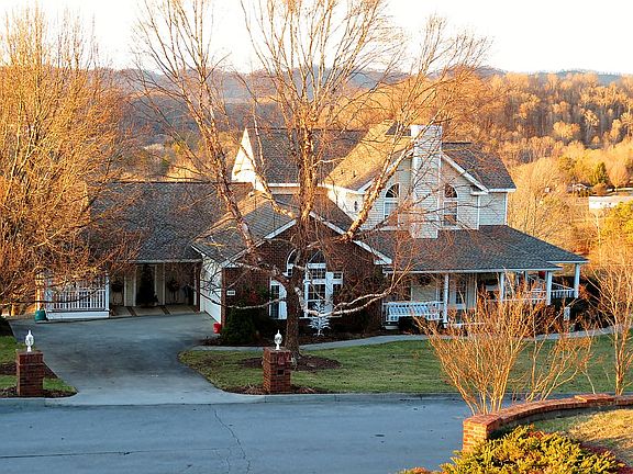 5th image of 200 Briarfield Dr