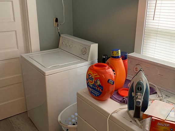 Self explanatory. Not a ton of space in here, but it works as far as a laundry room goes.