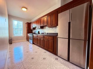 64-43 Central Ave #1L, Ridgewood, NY 11385