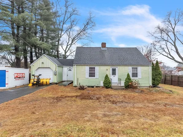 239 Southwick St, Feeding Hills, MA 01030