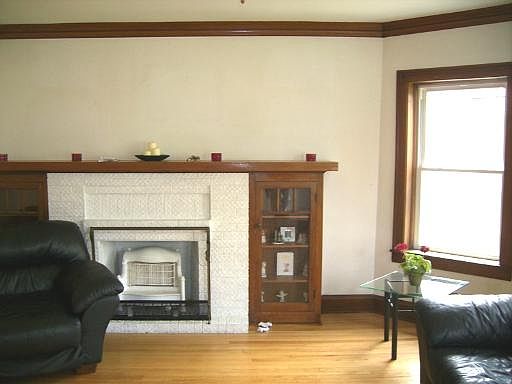 2nd image of 1519 S Gunderson Ave