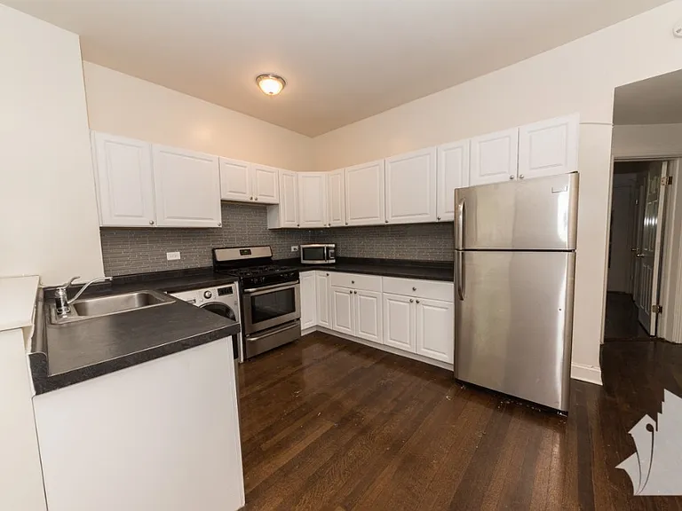 3703 N Hoyne Ave #3 — Photo 8