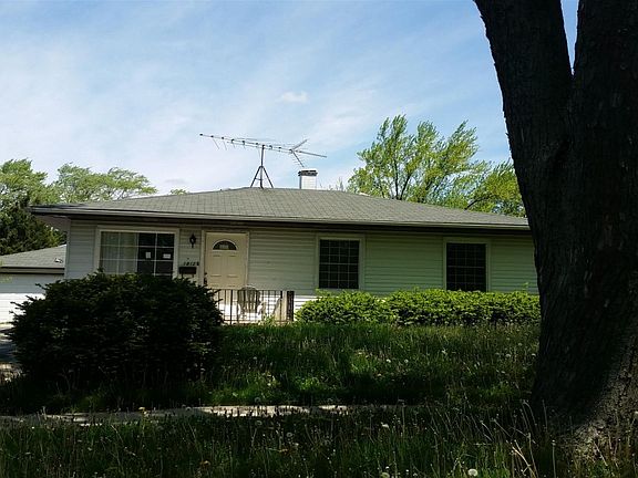 4th image of 1812 Linden Ave