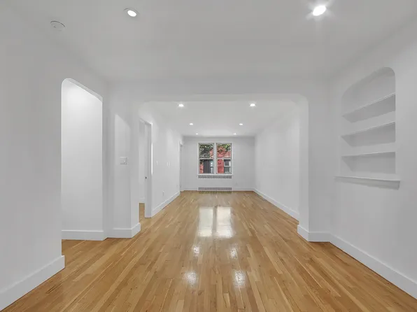 330 E 63rd St, New York, NY