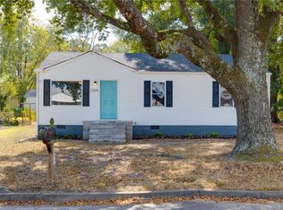 3204 Sussex Dr, Hopewell, VA 23860