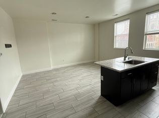 1107 4th Ave #G, Huntington, WV 25701