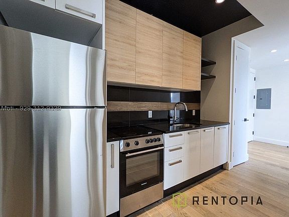 3rd image of 246 Johnson Ave #3T