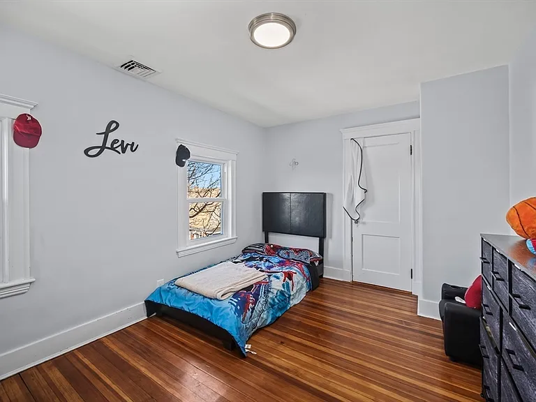 455 Broadway #2 — Photo 21
