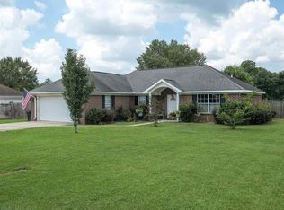 27877 Autumn Woods Cir, Loxley, AL 36551