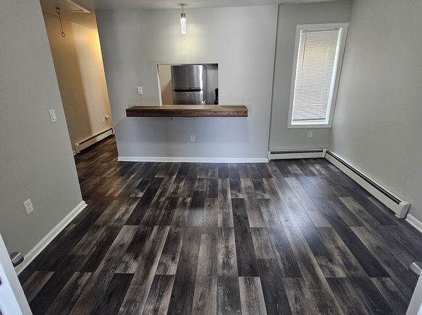 87 Jefferson St #2