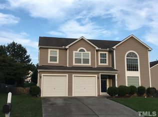 32 Chesterfield Ct, Clayton, NC 27520