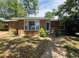 629 Camp Dr, Waco, TX 76710