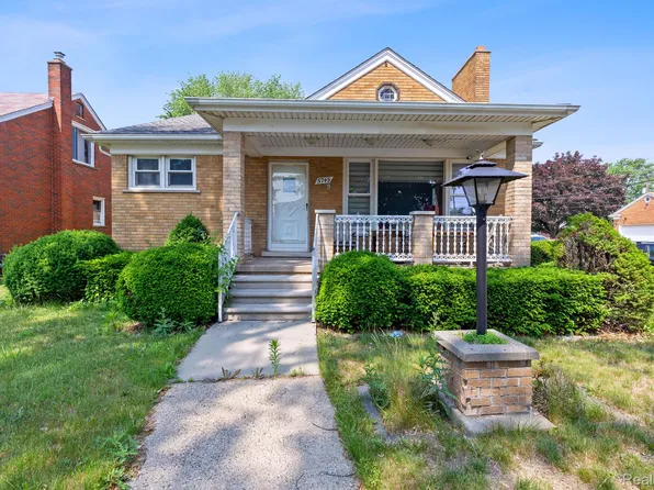 5745 Oakman Blvd, Dearborn, MI 48126