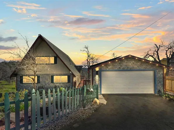 17401 Carlozzi Dr, Soulsbyville, CA 95372