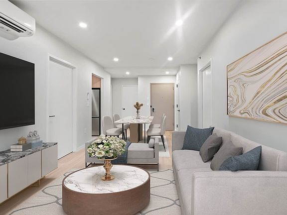 4th image of 1054 41st St #4C