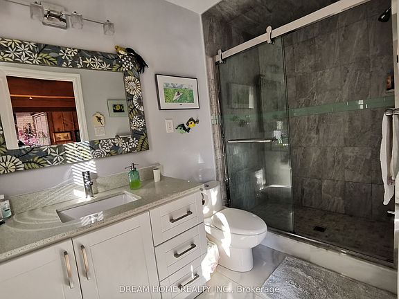5th image of 850 Clarkson Rd S Room C