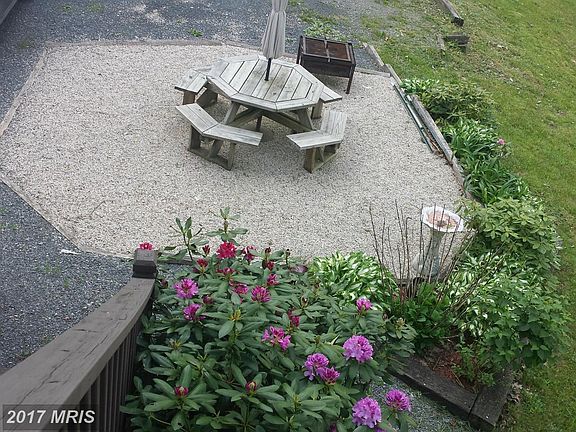 Image 3: : Exterior (Front)