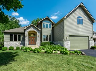 311 Belle Ct, Grayslake, IL 60030