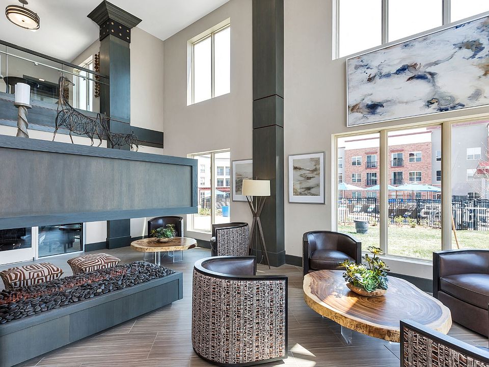 Leasing Office