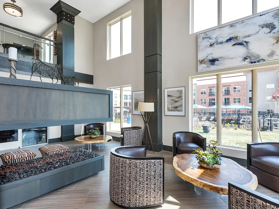 Leasing Office
