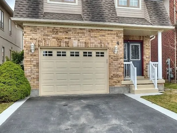 4 Alex Grant Pl, Saint Catharines, ON L2P 0A2