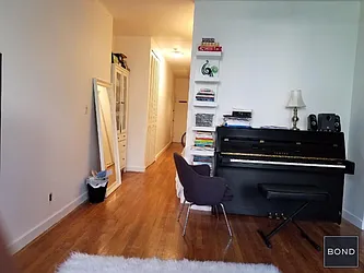 Rented by Bond New York