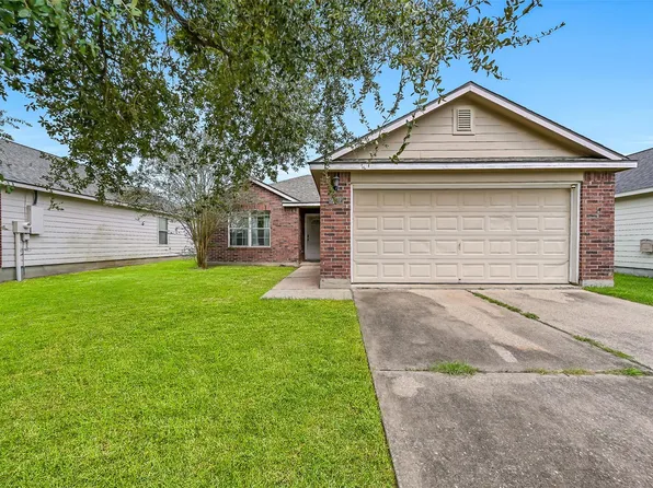9022 Amberjack Dr, Texas City, TX 77591