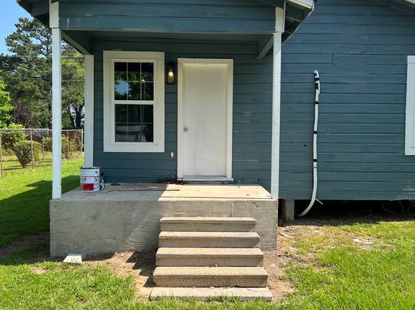 1415 Webster Ave