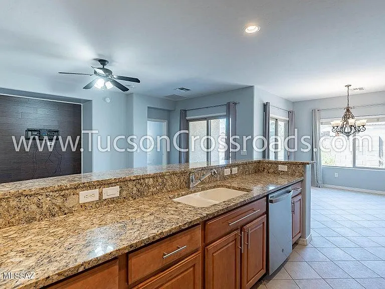1254 W Versilia Dr — Photo 10