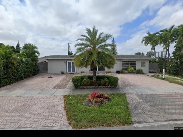 4360 SW 97th Ct, Miami, FL 33165