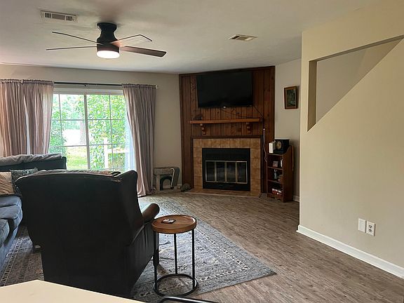 2nd image of 1848 Nicklaus Dr