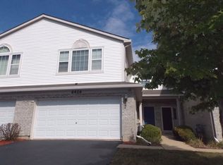 6426 Gray Hawk Dr, Matteson, IL 60443